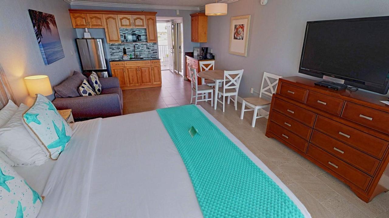Island Inn Beach Resort St. Pete Beach Extérieur photo