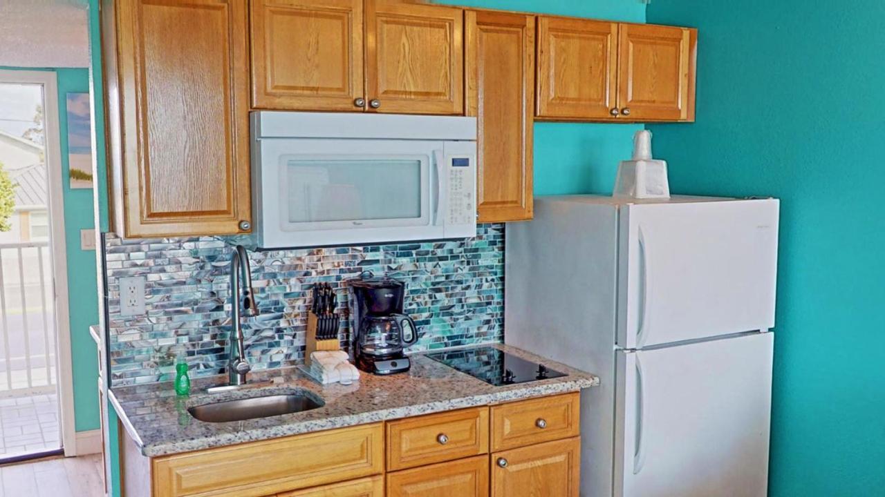 Island Inn Beach Resort St. Pete Beach Extérieur photo